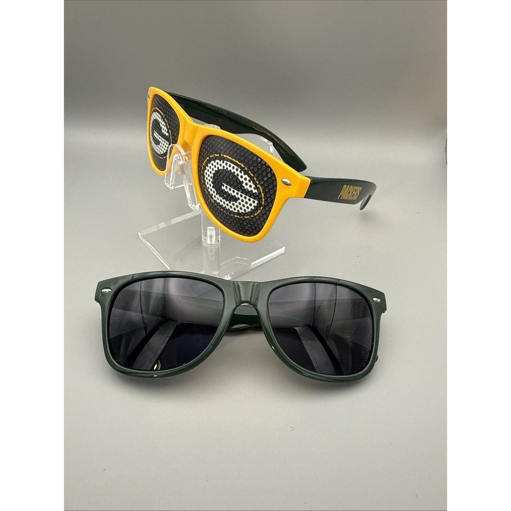 2 prs Green Bay Packers Sportsfarer Sunglasses Licensed NFLFootball Green/Yellow